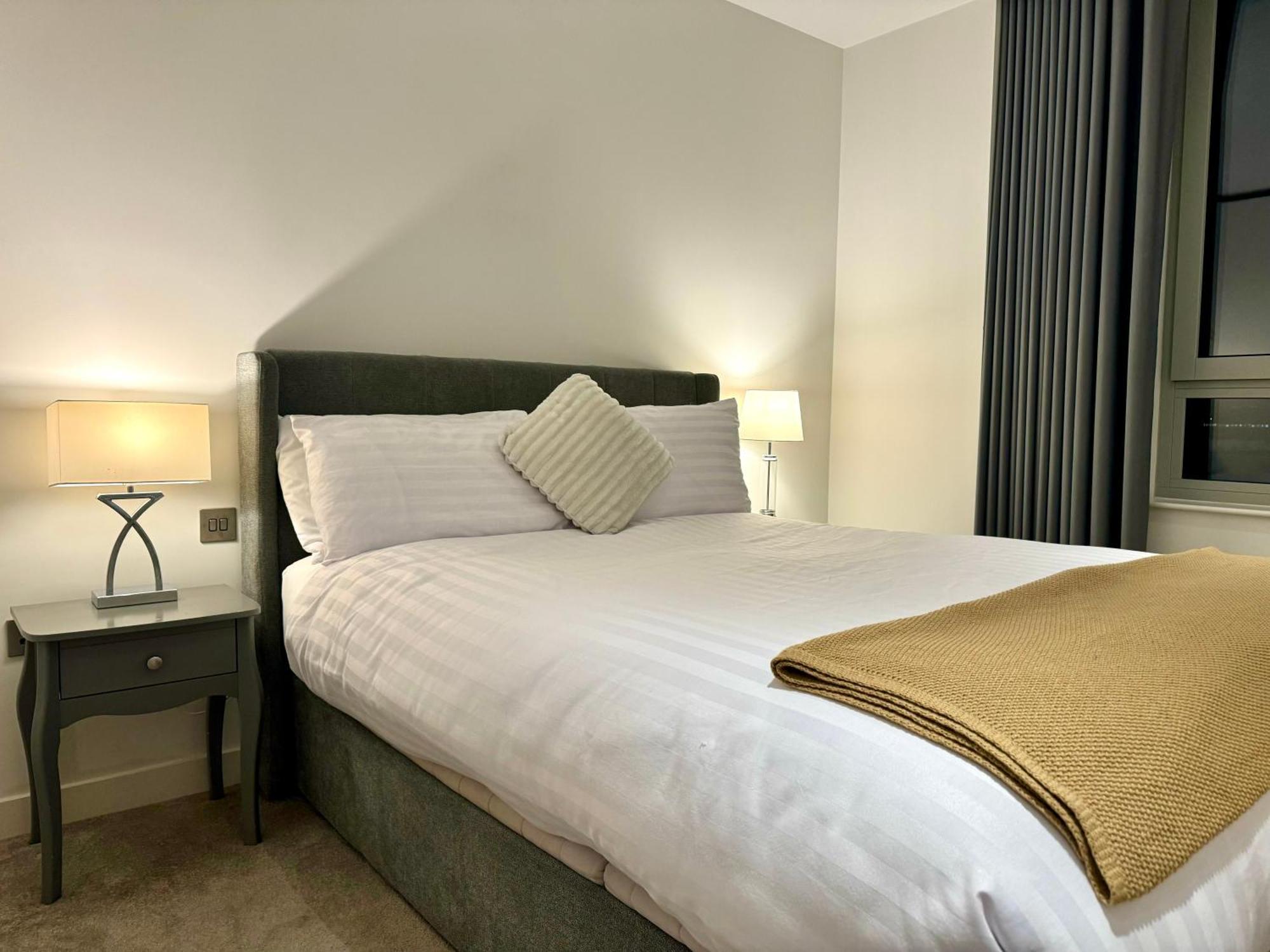 2 Bedroom Luxury Edgware Road By Wild *