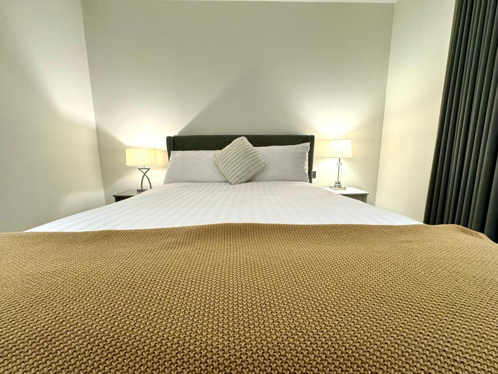 2 Bedroom Luxury Edgware Road By Wild * London