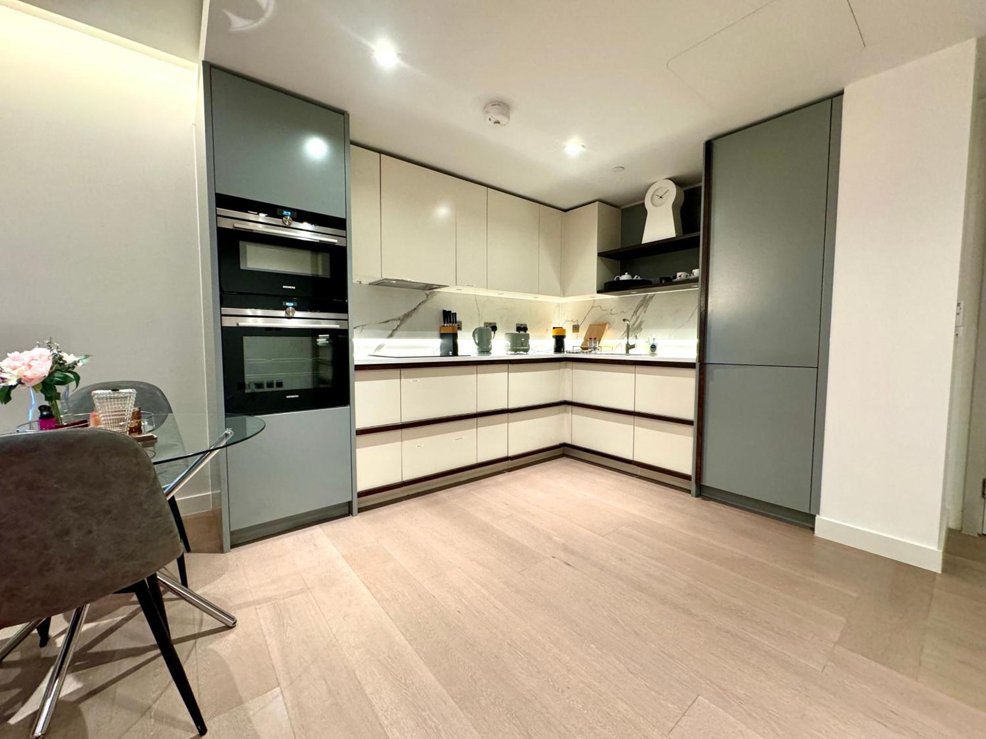 2 Bedroom Luxury Edgware Road By Wild London
